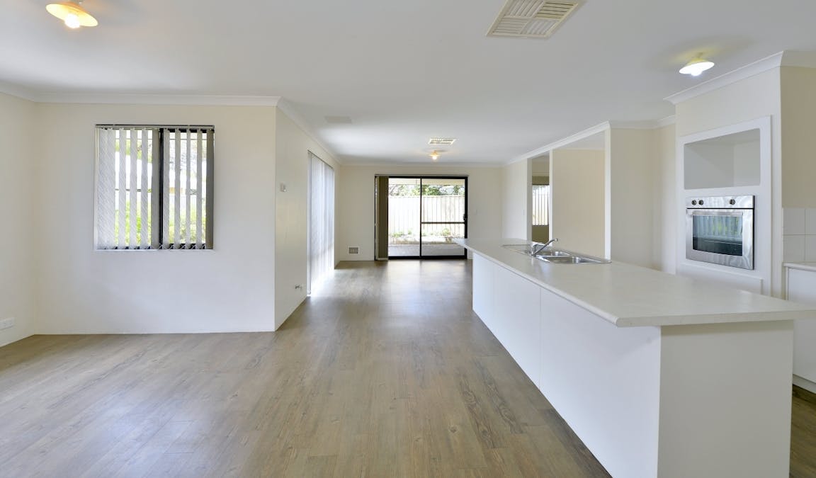 10 Menna Brace , Greenfields, WA, 6210 - Image 8