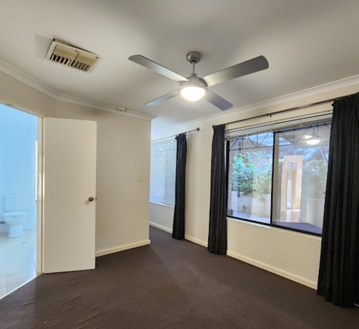 19 Exchequer Avenue, Greenfields, WA, 6210 - Image 12