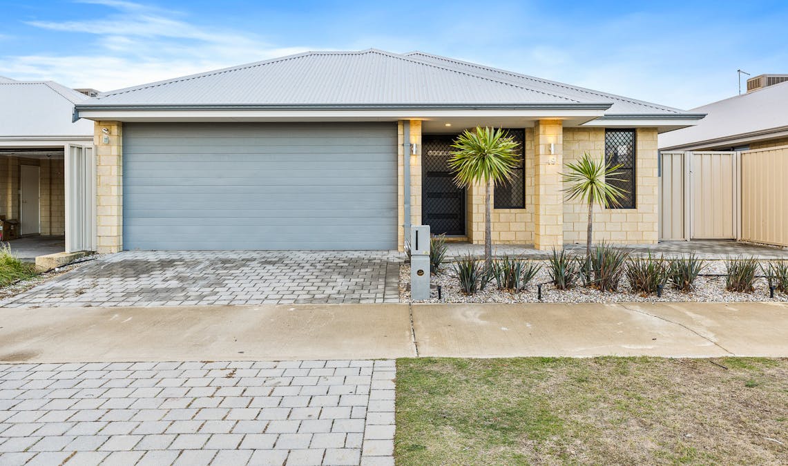 49 Sharperton Meander, Dudley Park, WA, 6210 - Image 1