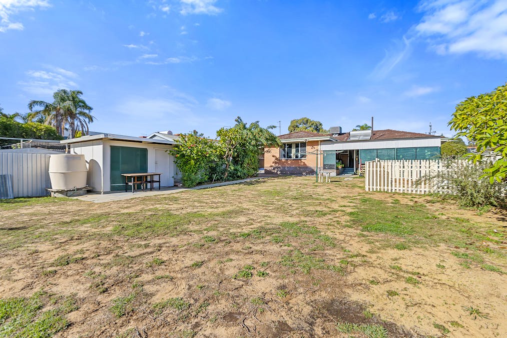 96 Tuckey Street, Mandurah, WA, 6210 - Image 21