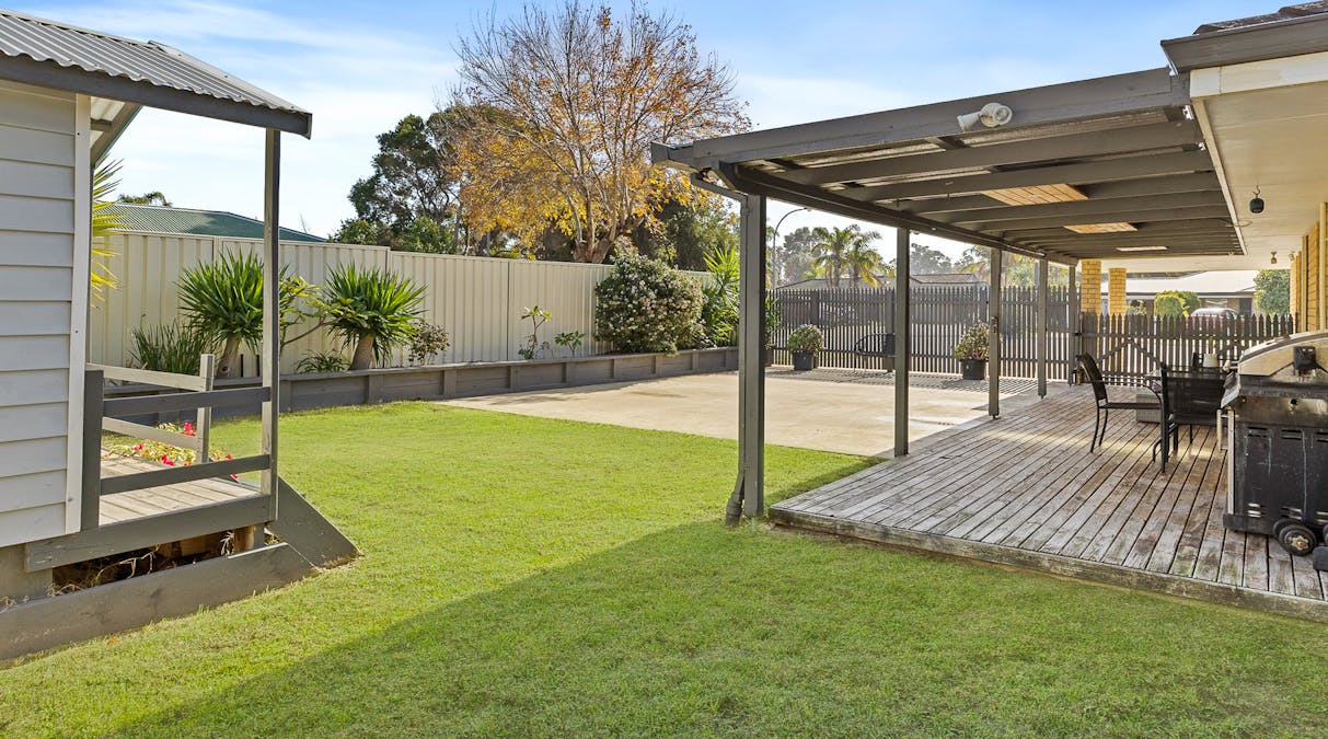10 Isdell Place, Greenfields, WA, 6210 - Image 20