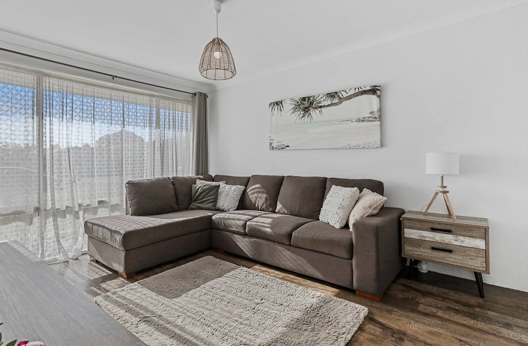 10 Isdell Place, Greenfields, WA, 6210 - Image 3