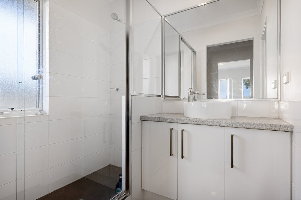 29 Vaucluse Way, Coodanup, WA, 6210 - Image 6