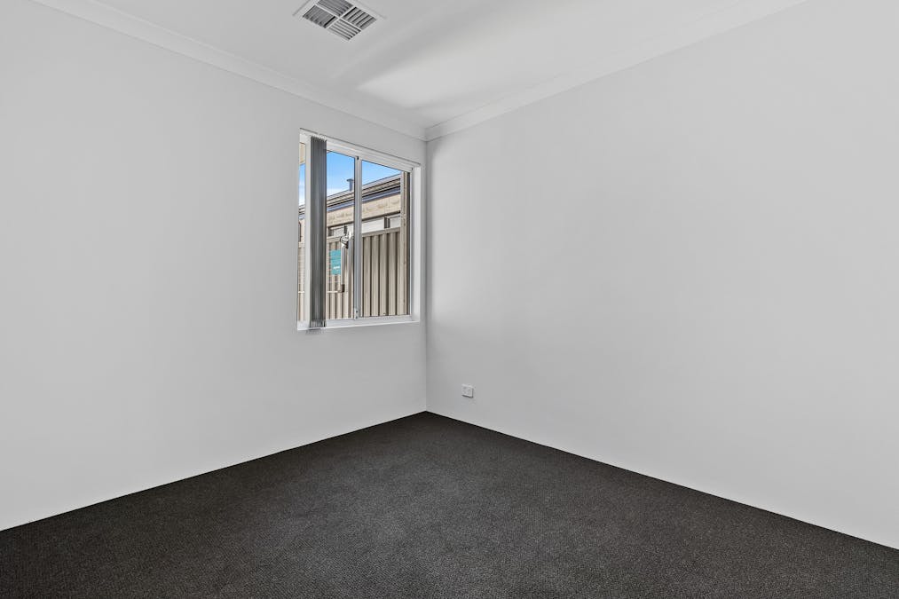 16 Bibra Way, South Yunderup, WA, 6208 - Image 14