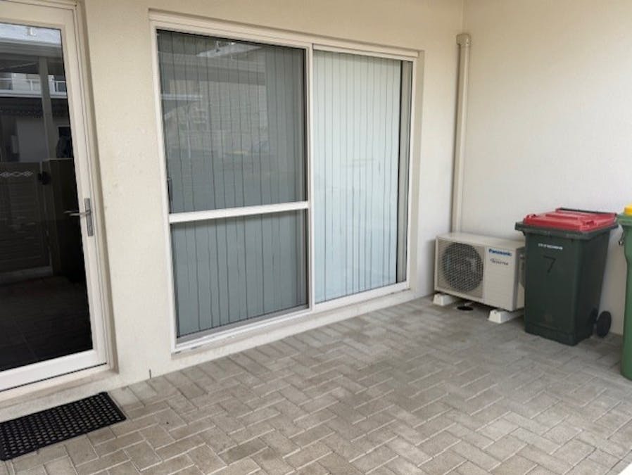 7/180 Kent Street, Rockingham Beach, WA, 6168 - Image 10