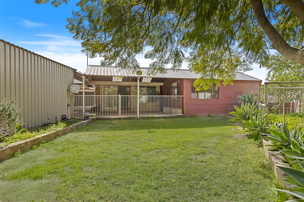24 Appletree Place, Greenfields, WA, 6210 - Image 4