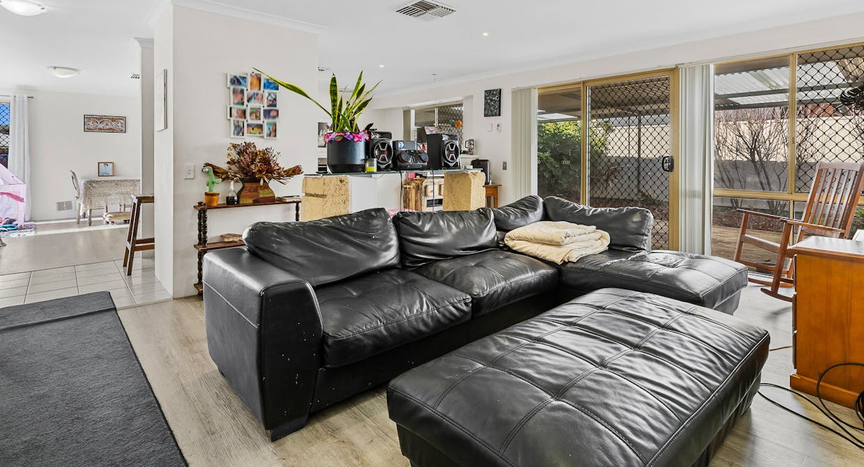 17 Brighton Place, Greenfields, WA, 6210 - Image 8