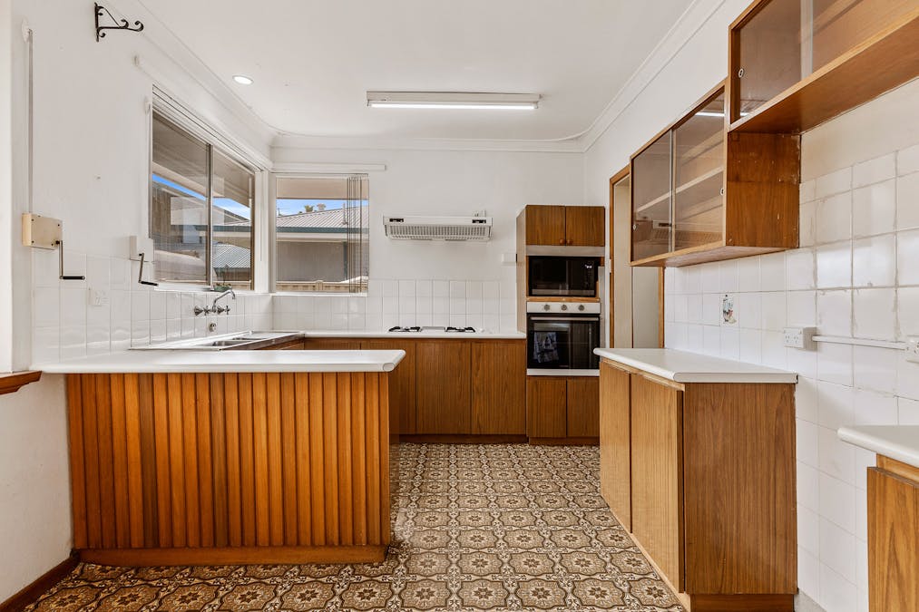 4 Stoner Street, Rockingham, WA, 6168 - Image 6