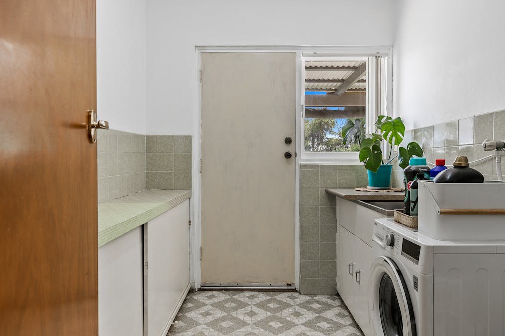 4 Stoner Street, Rockingham, WA, 6168 - Image 18