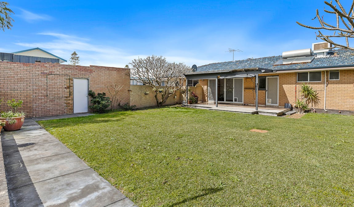 4 Stoner Street, Rockingham, WA, 6168 - Image 22