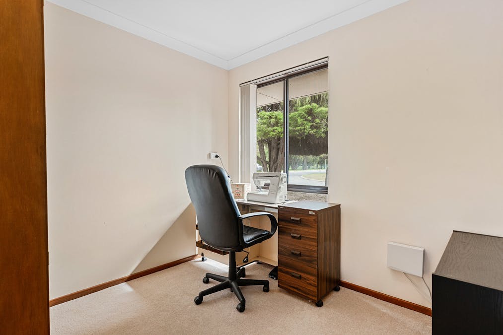 30 Leyburn Drive, Halls Head, WA, 6210 - Image 20