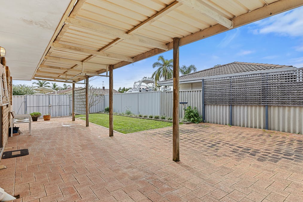 30 Leyburn Drive, Halls Head, WA, 6210 - Image 27