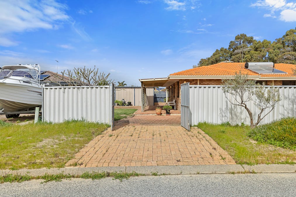 30 Leyburn Drive, Halls Head, WA, 6210 - Image 29