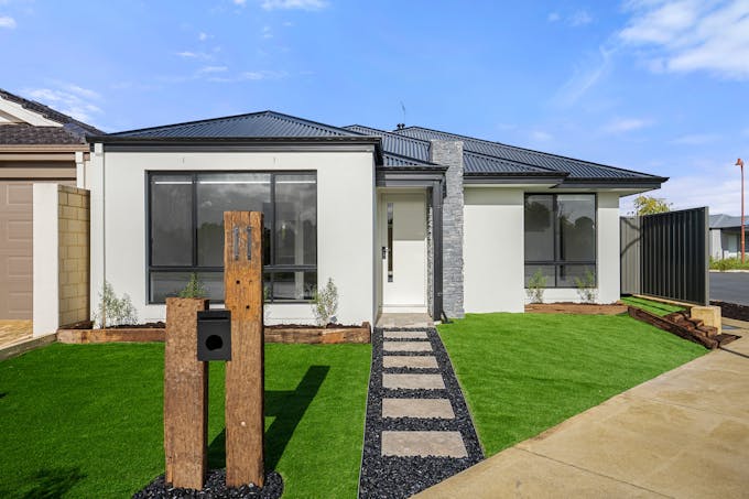 11 O'Halloran Court, Southern River, WA, 6110 - Image 1
