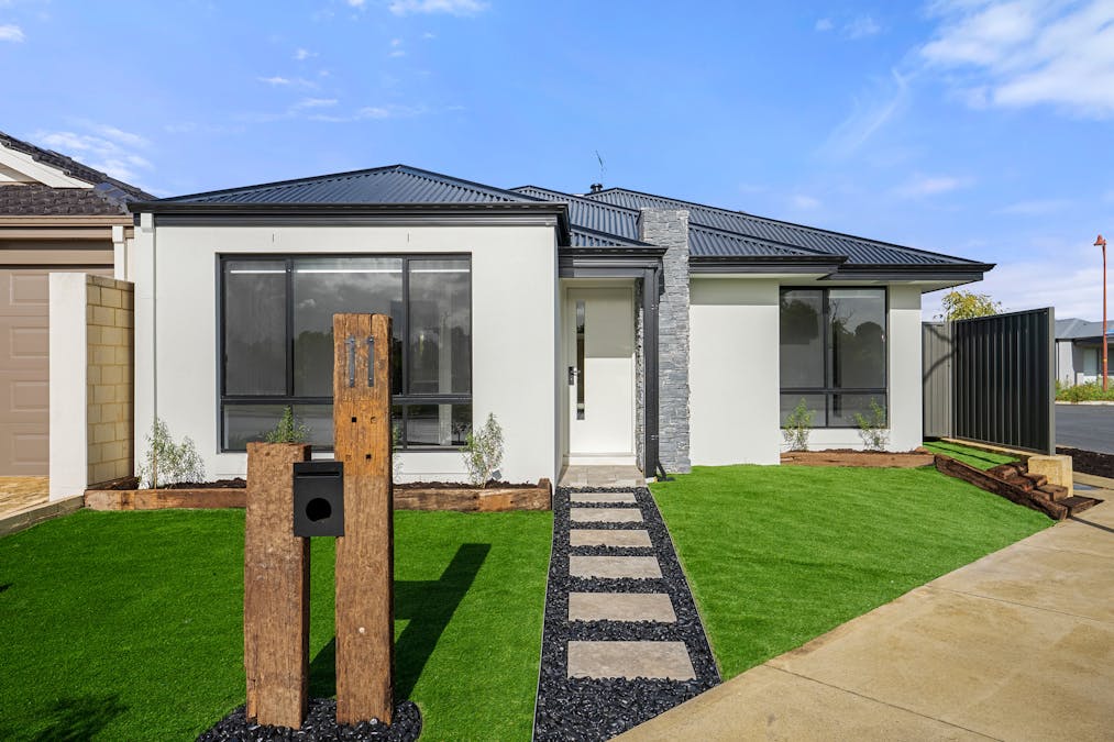 11 O'Halloran Court, Southern River, WA, 6110 - Image 1