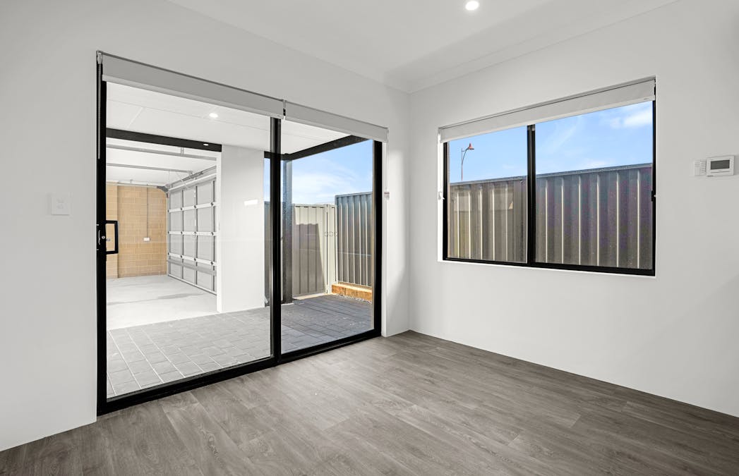 11 O'Halloran Court, Southern River, WA, 6110 - Image 4
