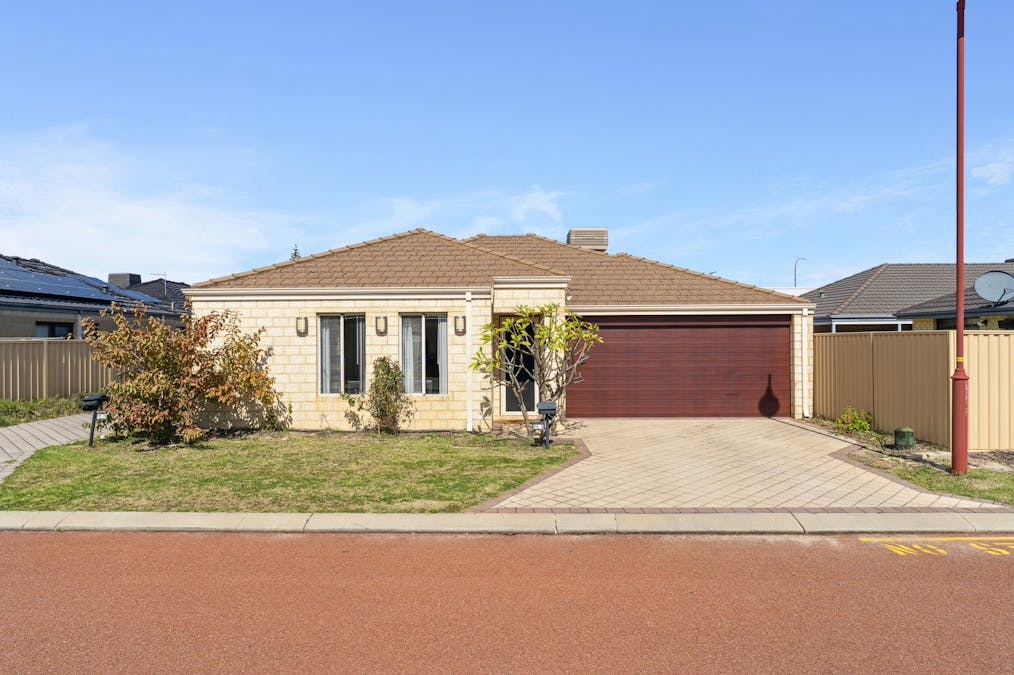 4/3 Paros Lane, Canning Vale, WA, 6155 - Image 1