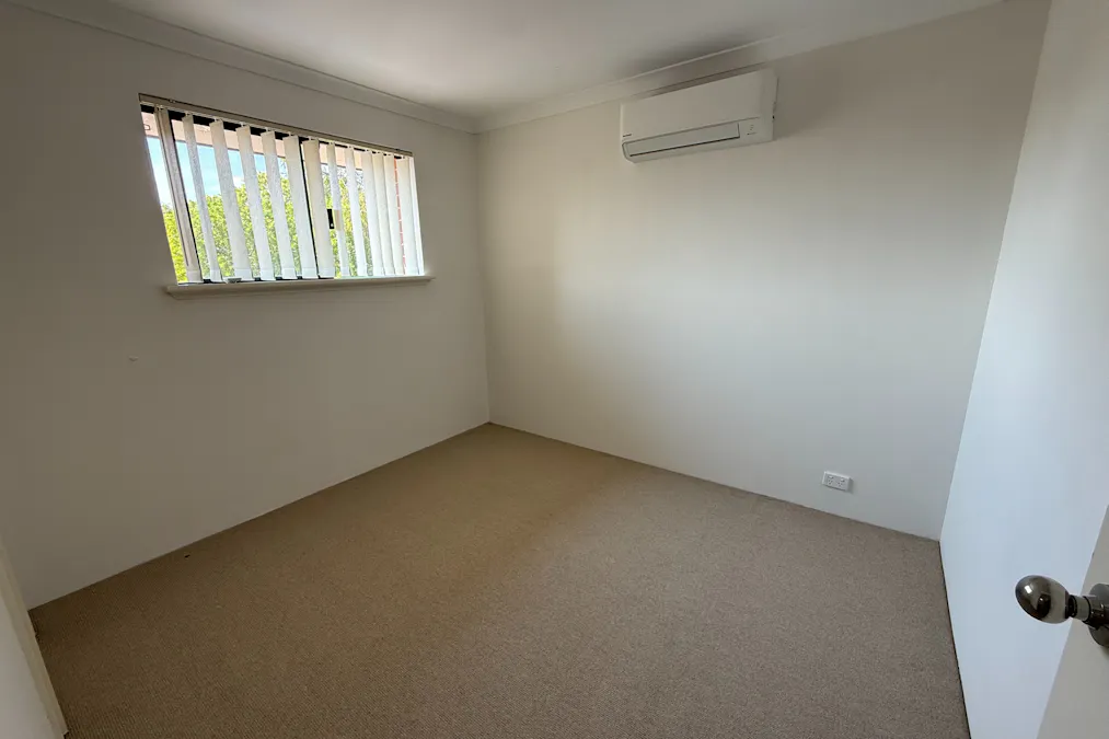 2/5 Beam Road, Silver Sands, WA, 6210 - Image 12