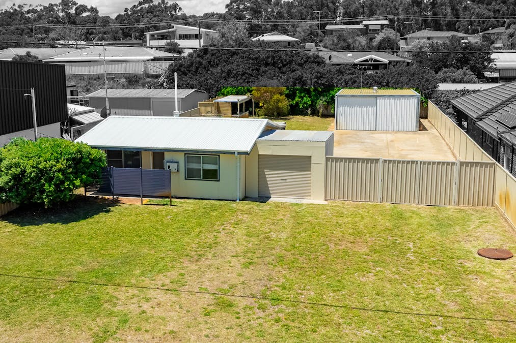 5 Nestor Way, Silver Sands, WA, 6210 - Image 1