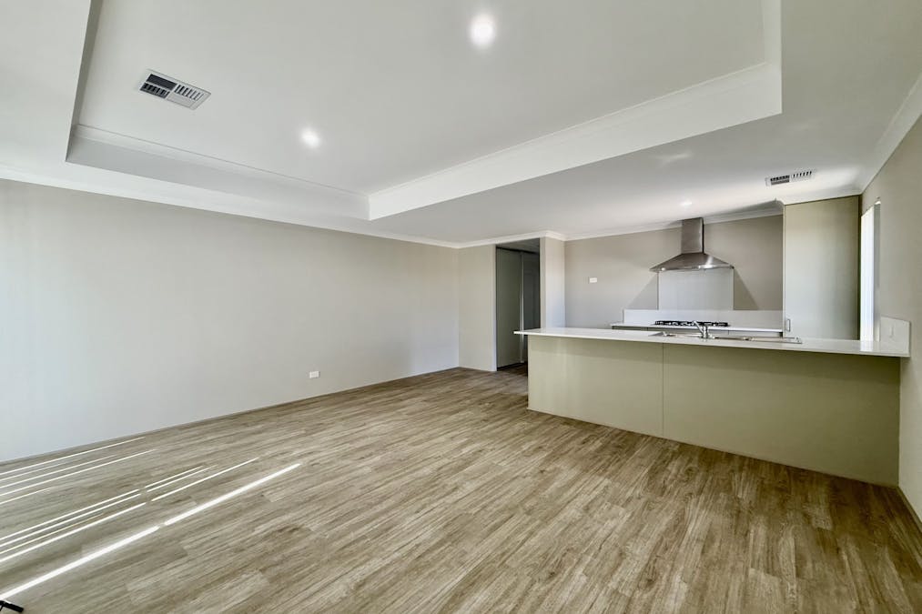 159 Badgerup Avenue, Lakelands, WA, 6180 - Image 3