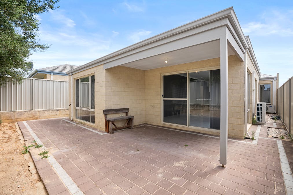 6 Cooralya Avenue, Golden Bay, WA, 6174 - Image 3