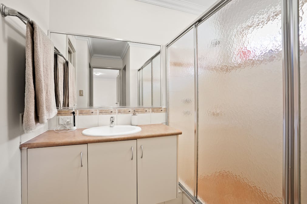 26 Evella Cove, Lakelands, WA, 6180 - Image 15