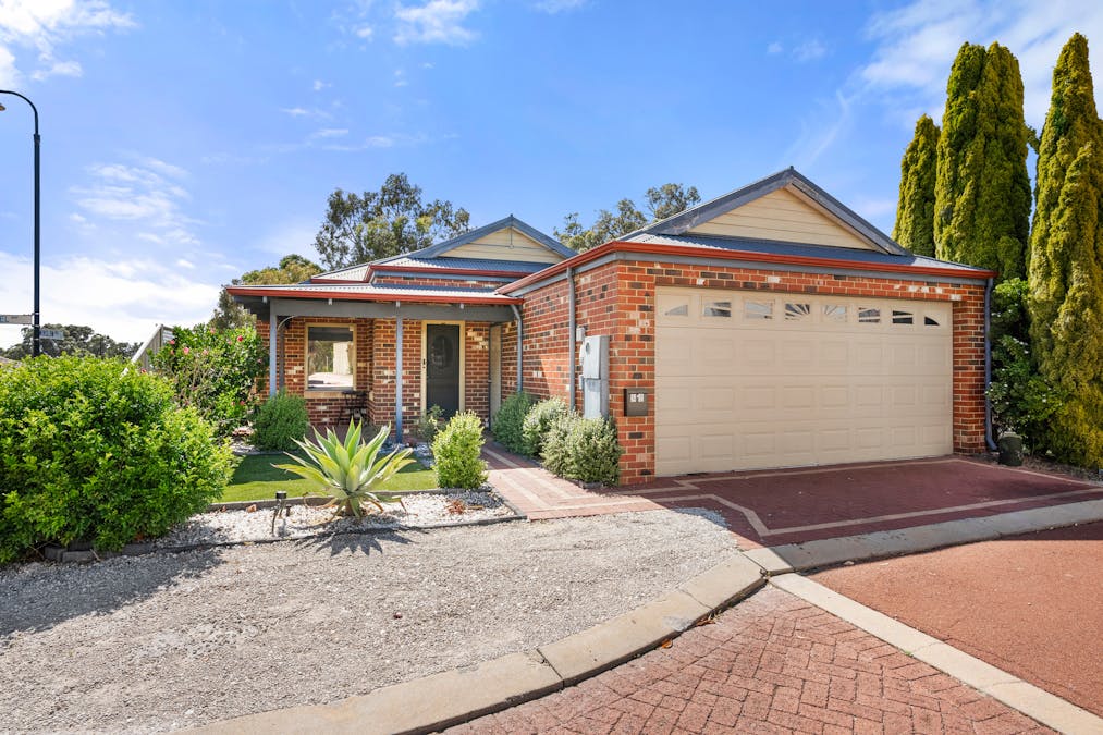 26 Evella Cove, Lakelands, WA, 6180 - Image 2