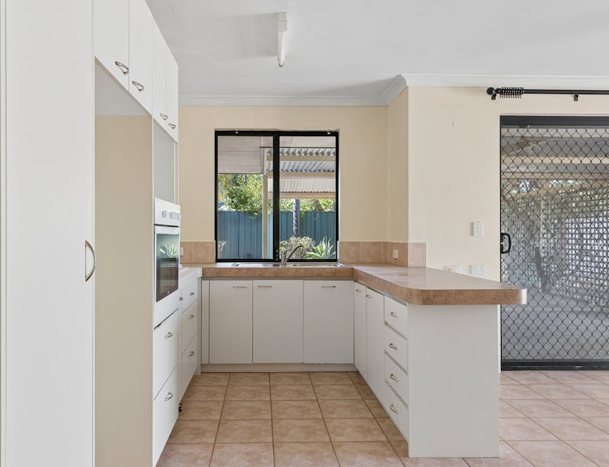 19 Manya Close, Greenfields, WA, 6210 - Image 5