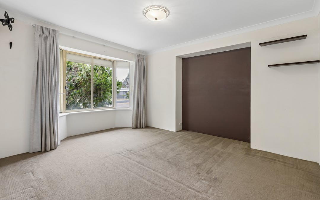 11 Koolyanga Place, Greenfields, WA, 6210 - Image 4