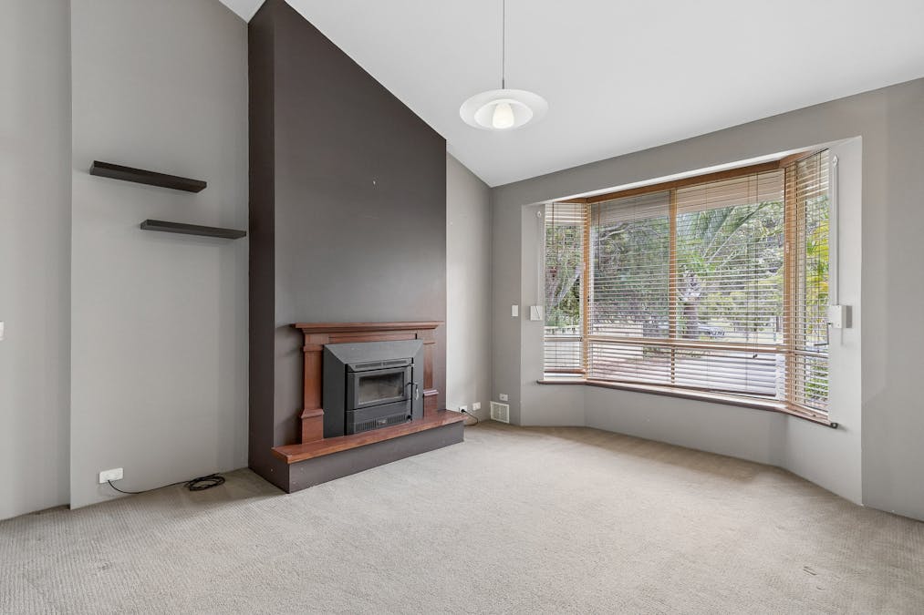 11 Koolyanga Place, Greenfields, WA, 6210 - Image 3