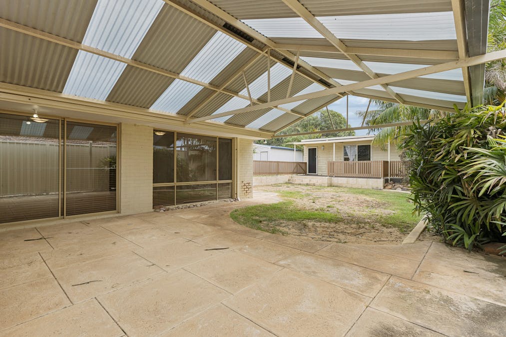 11 Koolyanga Place, Greenfields, WA, 6210 - Image 10