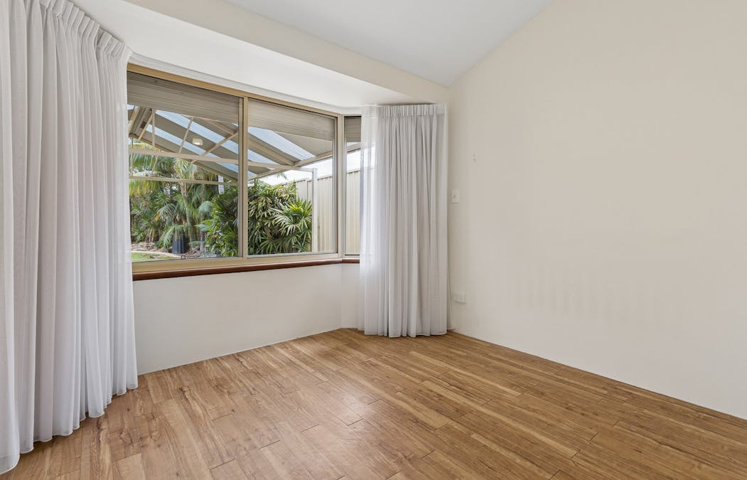 11 Koolyanga Place, Greenfields, WA, 6210 - Image 12