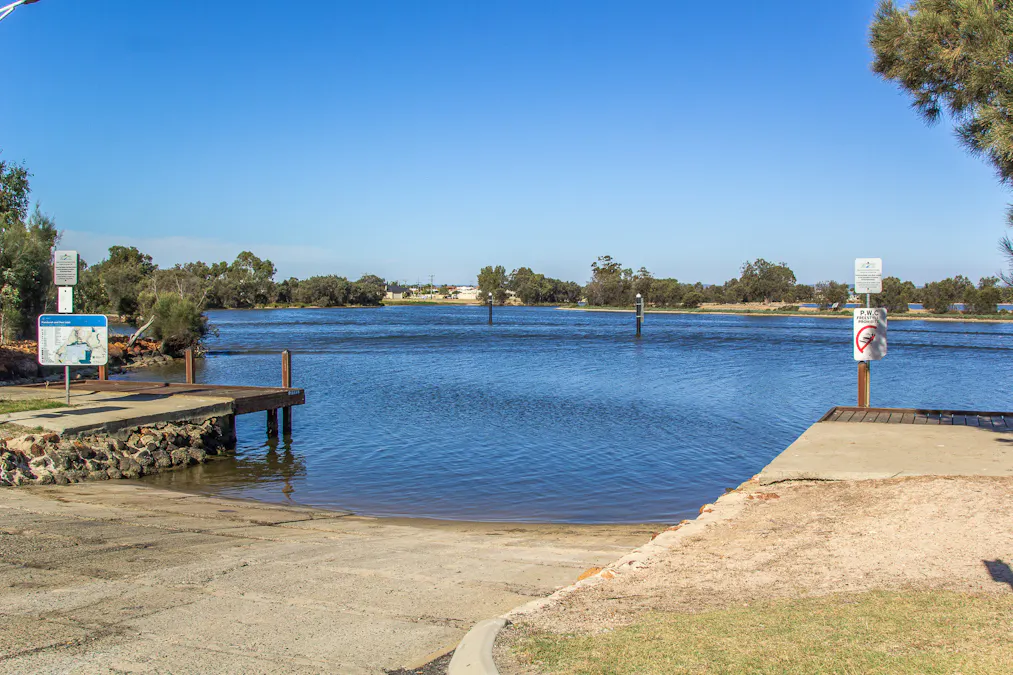 110 South Yunderup Road, South Yunderup, WA, 6208 - Image 33