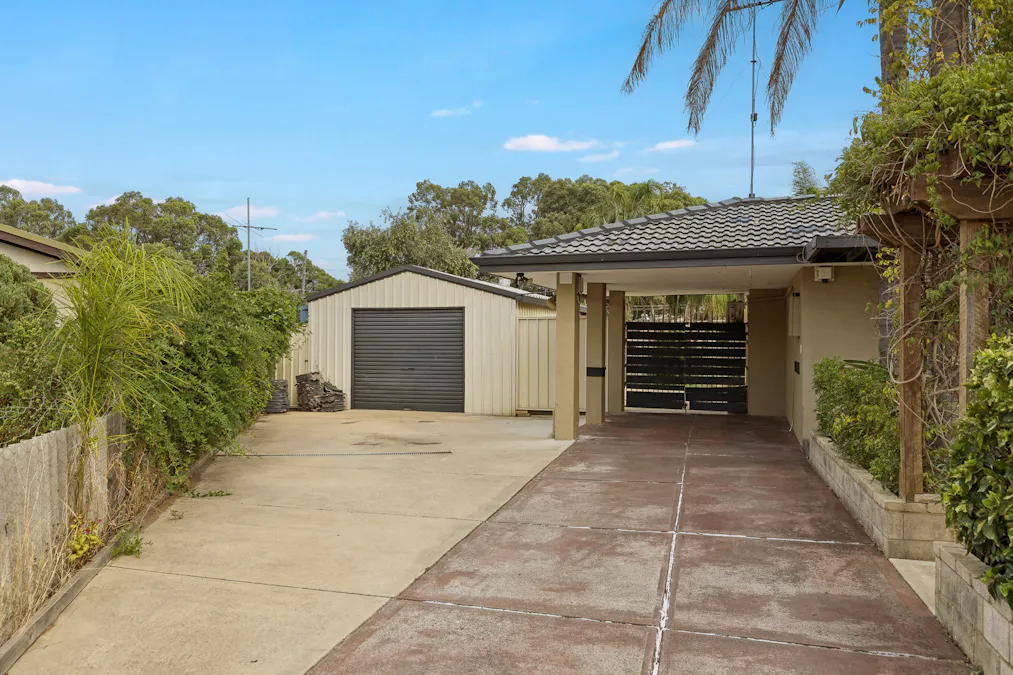 4 Atherton Close, Greenfields, WA, 6210 - Image 3