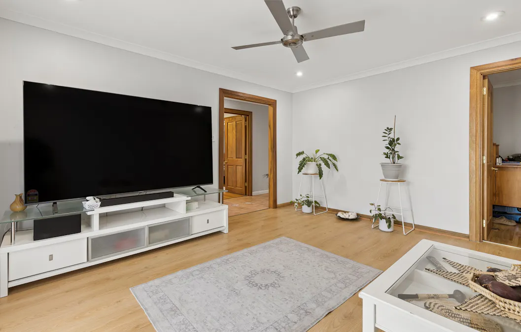 4 Atherton Close, Greenfields, WA, 6210 - Image 7