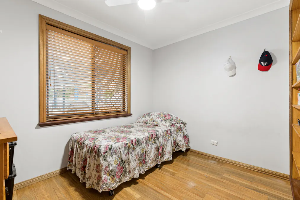 4 Atherton Close, Greenfields, WA, 6210 - Image 13