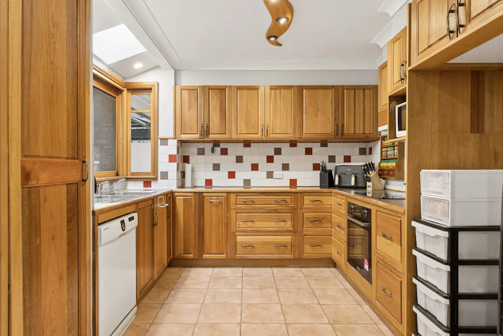 4 Atherton Close, Greenfields, WA, 6210 - Image 8