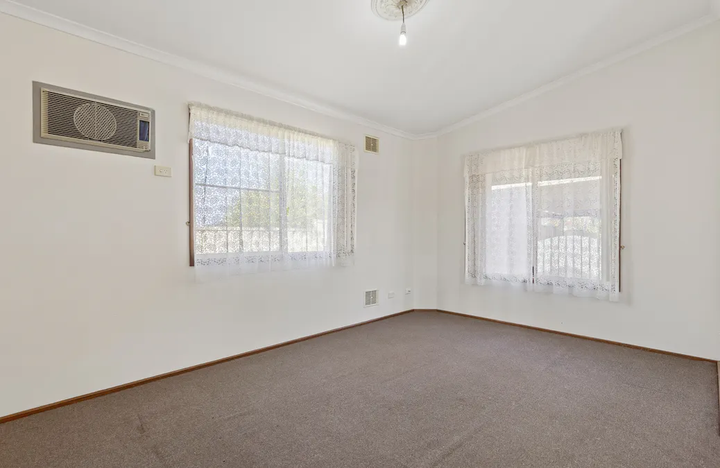 29B Casuarina Drive, Halls Head, WA, 6210 - Image 8