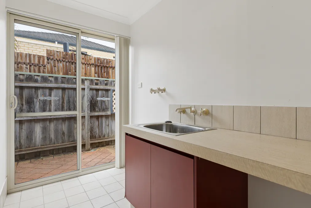 11 Chantilly Circuit, Meadow Springs, WA, 6210 - Image 13