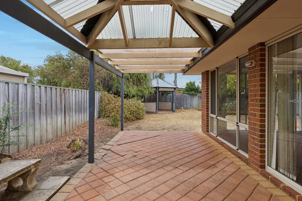 11 Chantilly Circuit, Meadow Springs, WA, 6210 - Image 14