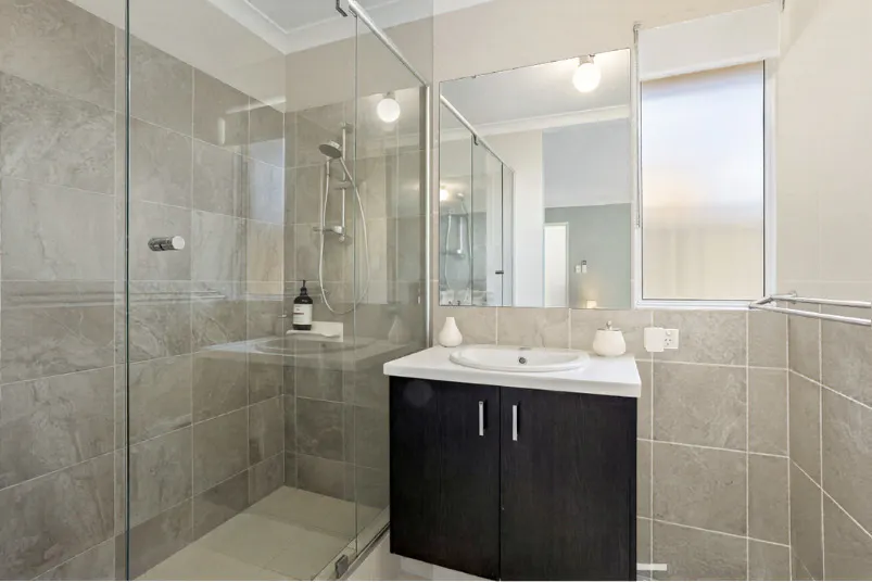 5 Medway Road, Lakelands, WA, 6180 - Image 11