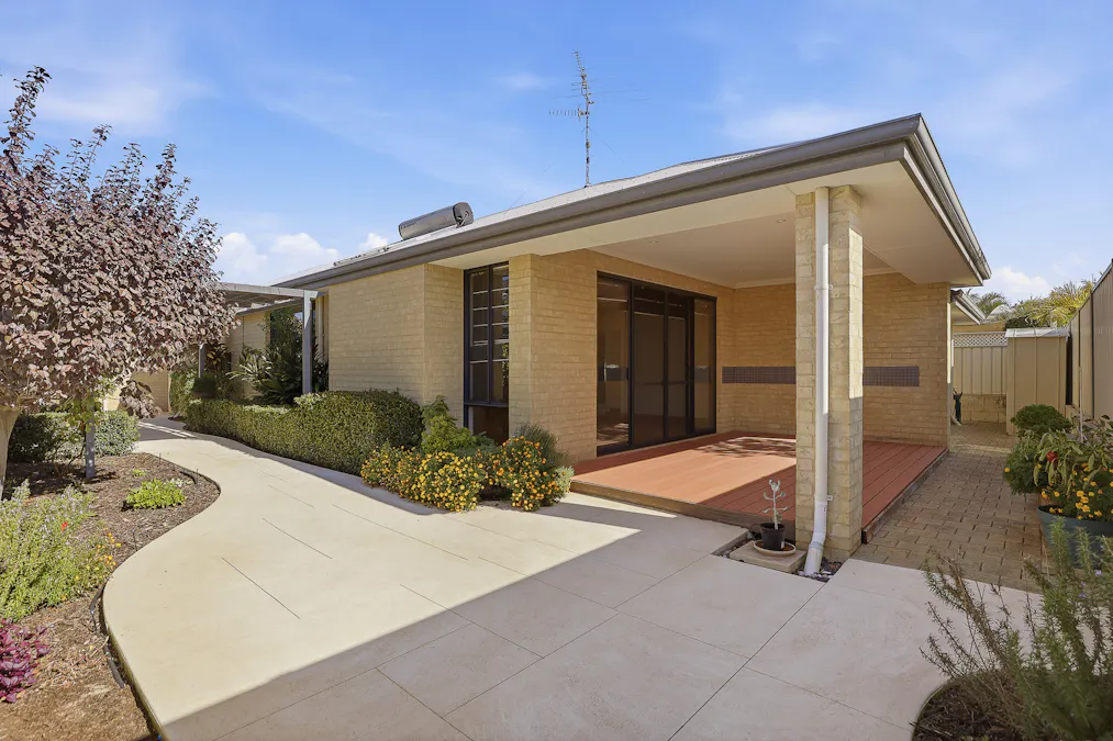 14 Shelduck Way, Dudley Park, WA, 6210 - Image 5