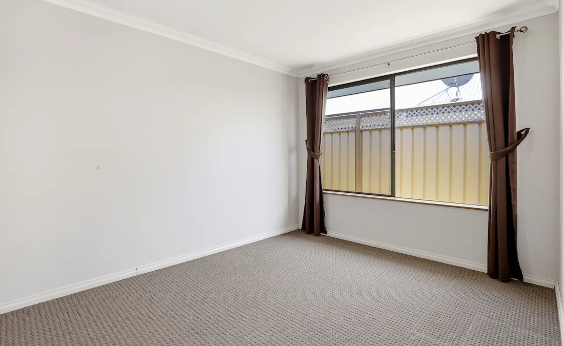 14 Shelduck Way, Dudley Park, WA, 6210 - Image 10