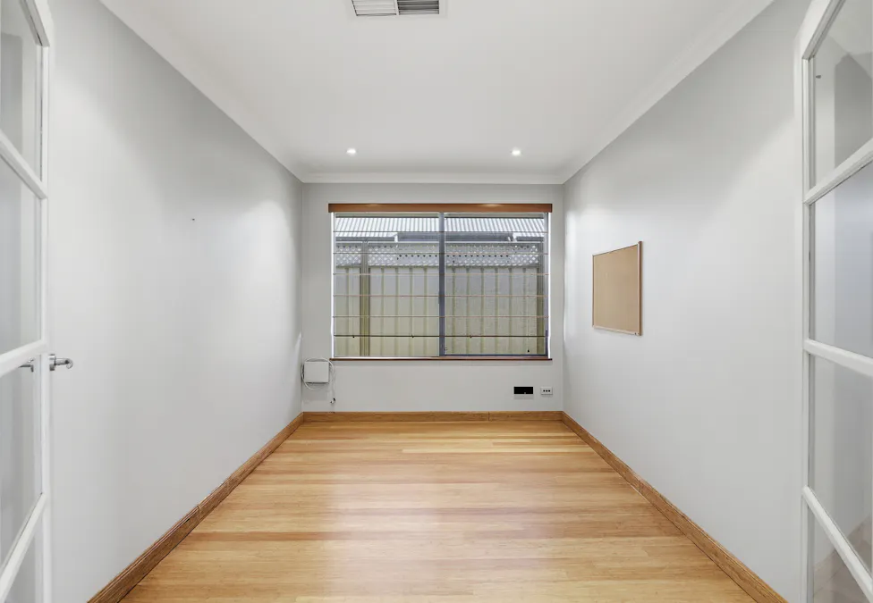 14 Shelduck Way, Dudley Park, WA, 6210 - Image 12