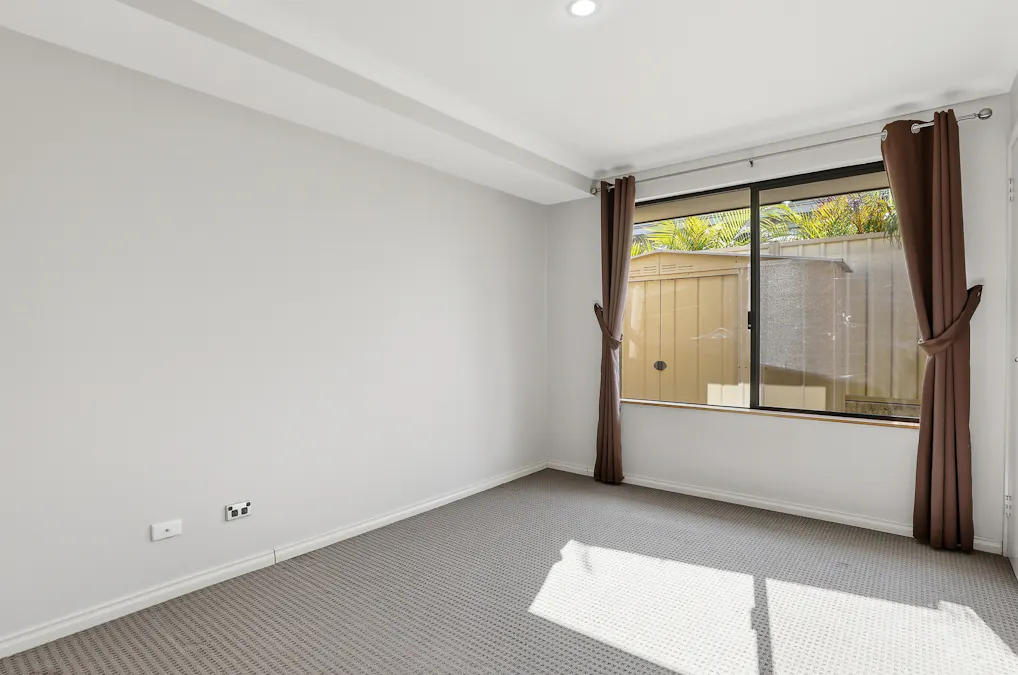 14 Shelduck Way, Dudley Park, WA, 6210 - Image 15