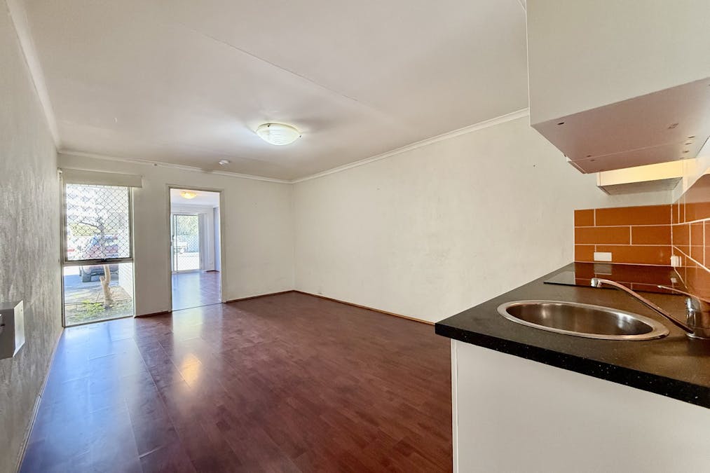 9/98 Mandurah Terrace, Mandurah, WA, 6210 - Image 2