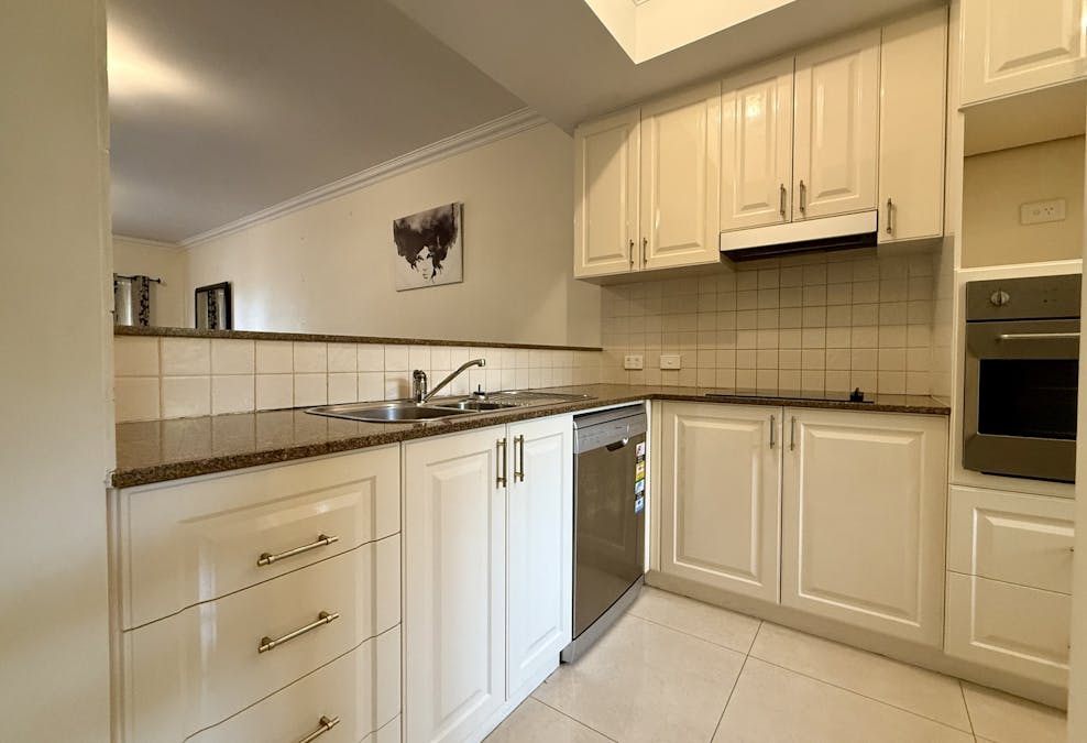 7/37 Dolphin Drive, Mandurah, WA, 6210 - Image 4