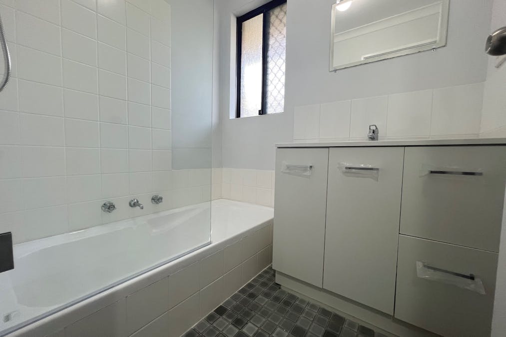 36 Duverney Crescent, Coodanup, WA, 6210 - Image 13