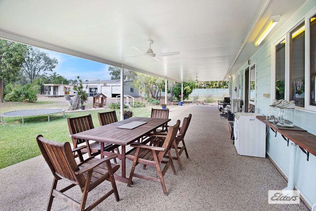 19 Crendon Street, Emerald, QLD, 4720 - Image 16