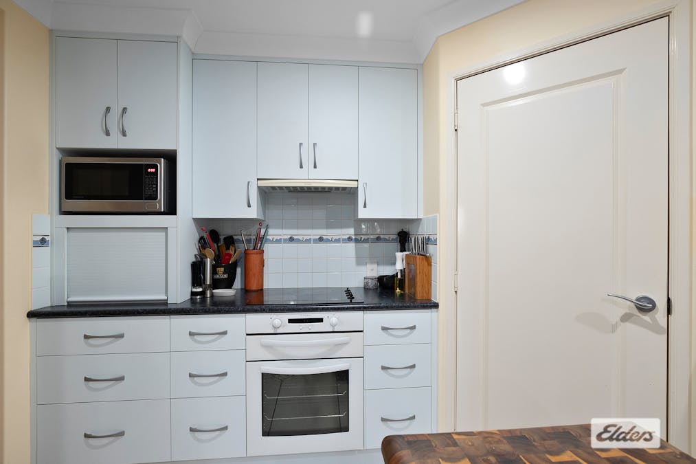 26 Callaghan Street, Emerald, QLD, 4720 - Image 5